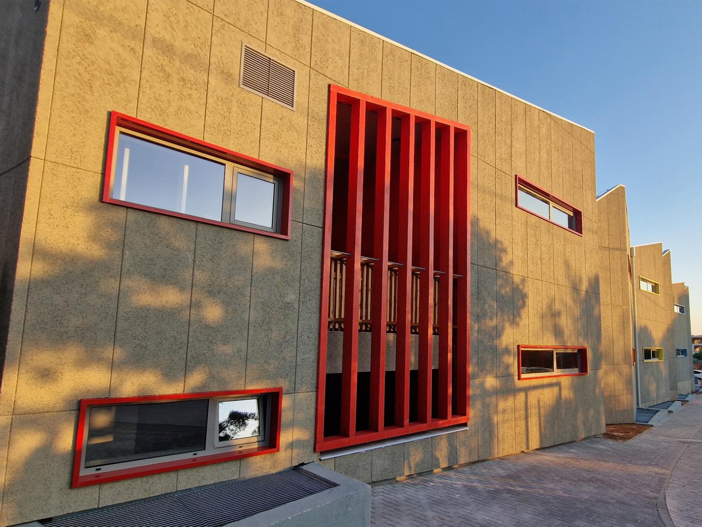 Trianemi School 4