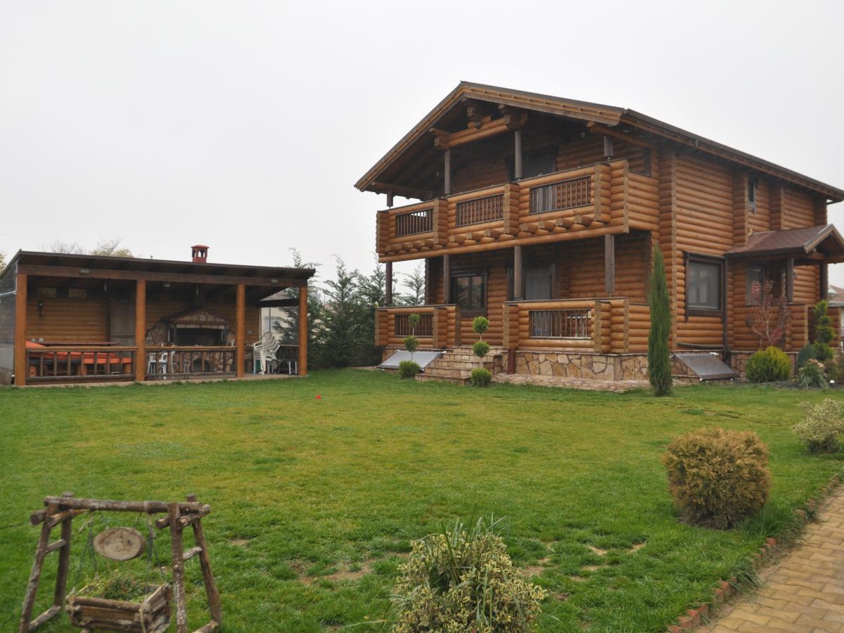 Kozani Log Home 2