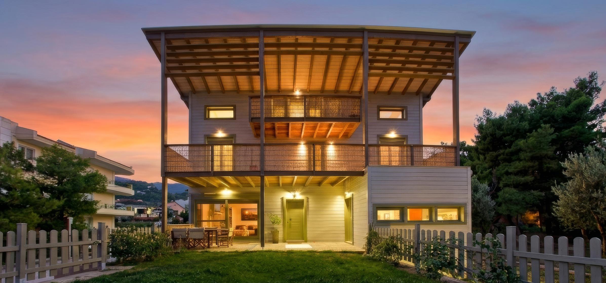 Thakomakedones House